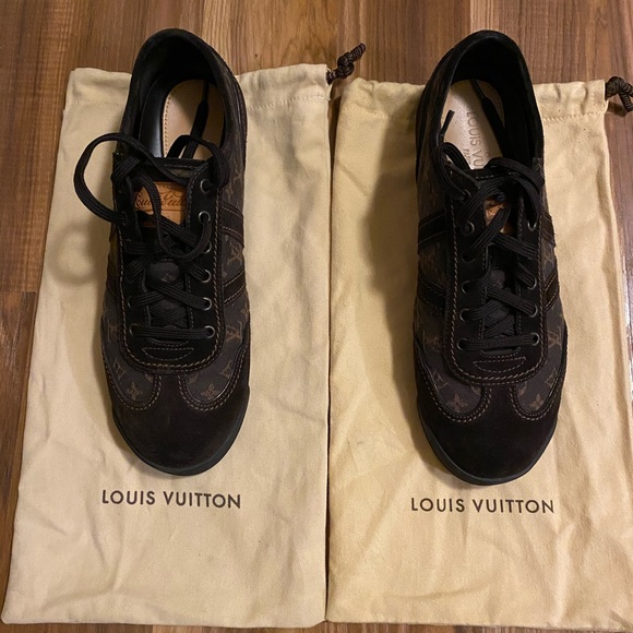 Louis Vuitton Sneaker 👟 - Picture 6 of 8